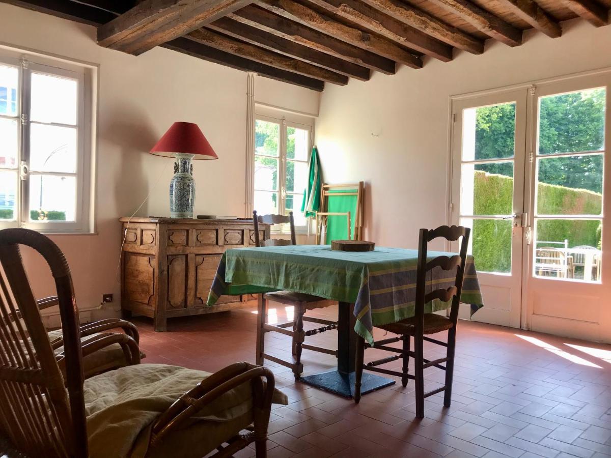 Gite De Mauxe Acquigny Esterno foto