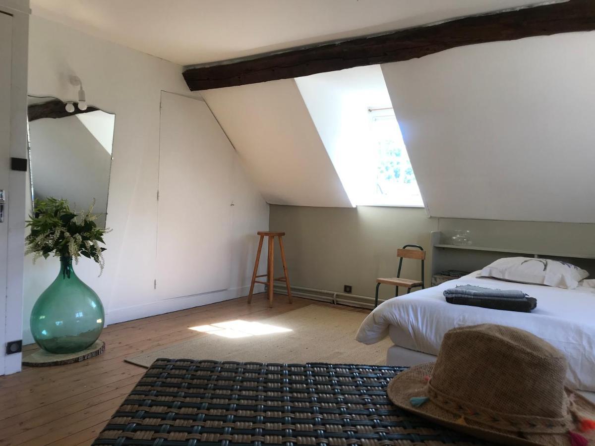 Gite De Mauxe Acquigny Esterno foto