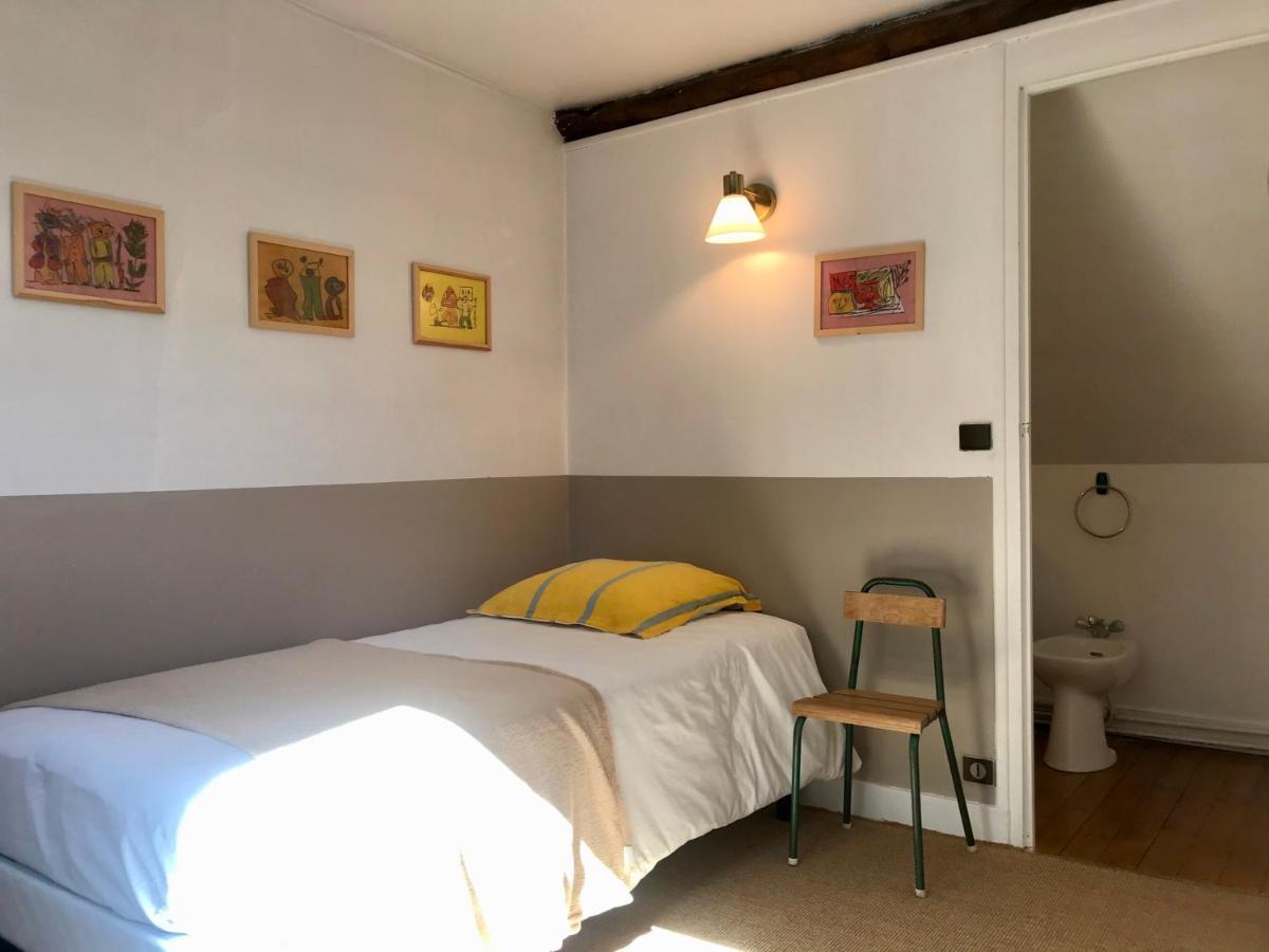 Gite De Mauxe Acquigny Esterno foto